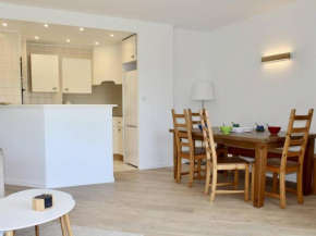 Cagnes-sur-Mer: Spacieux 3 Pièces avec Piscine, Clim & Terrasses - FR-1-252A-128